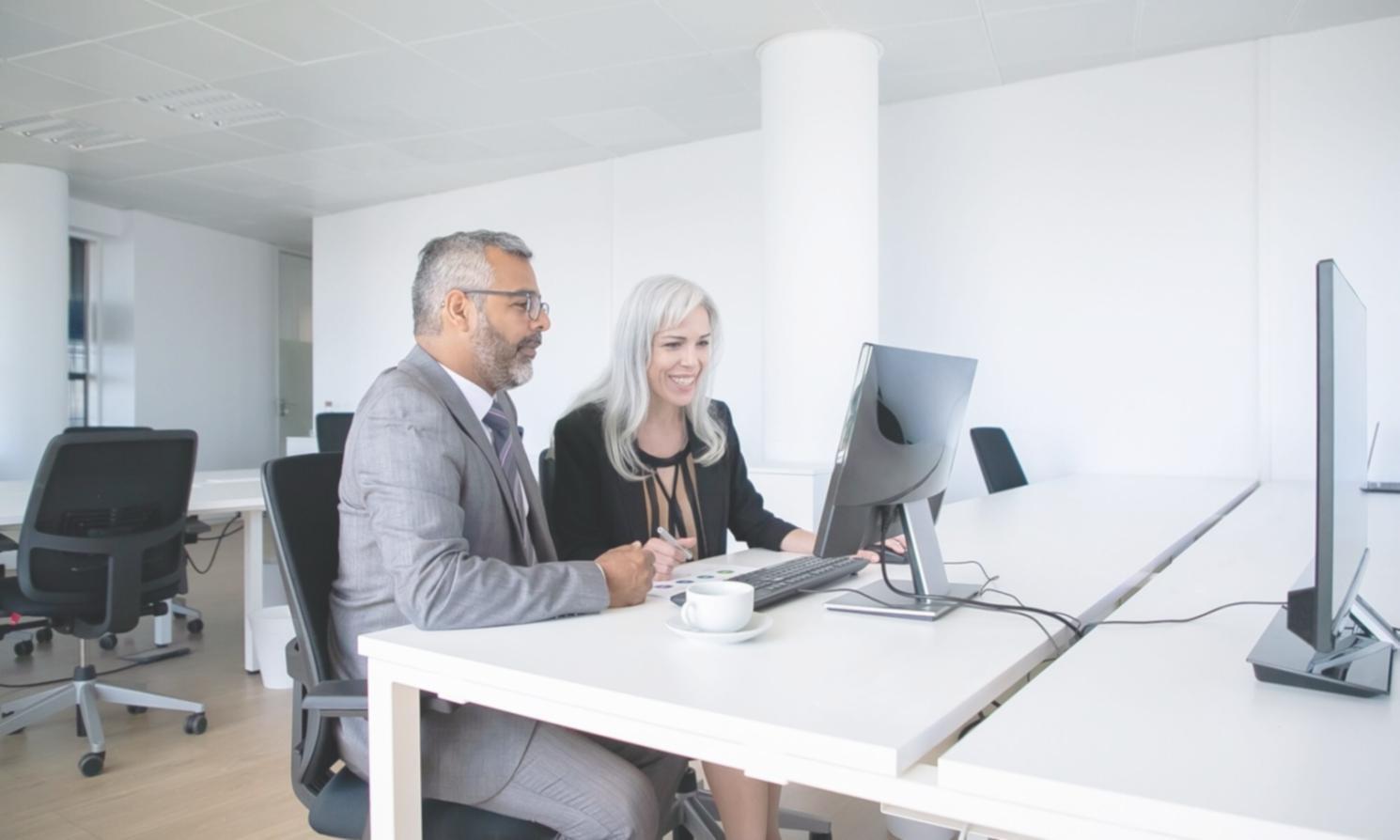 Finanzberatung und Dokumentenprüfung